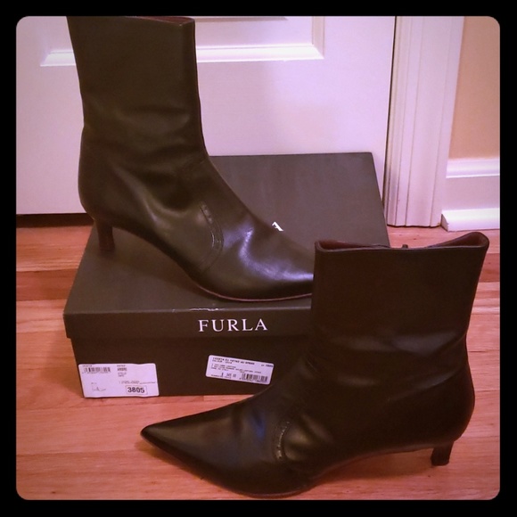 Furla Shoes - EUC Furla Ambre Vitello Onyx Black Boots Size 38.5